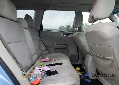 2012 Subaru Forester 2.5X Premium из США, поврежденный, VIN JF2SHADC7CH425301